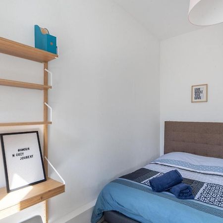 Superbe Appartement Dans Le Centre Historique Poitiers Luaran gambar